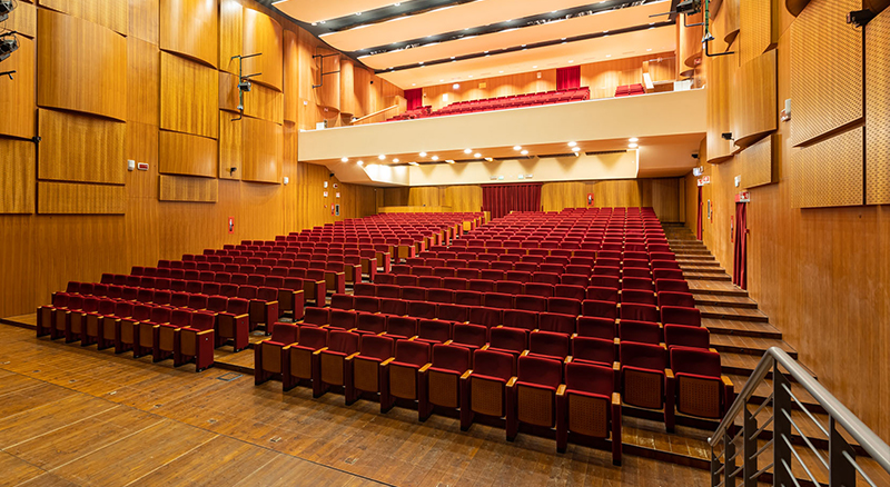 Teatro Luigi Russolo Portogruaro Venezia